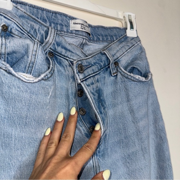 Abercrombie and Fitch the dad high rise 24 / 00 R - Picture 5 of 6